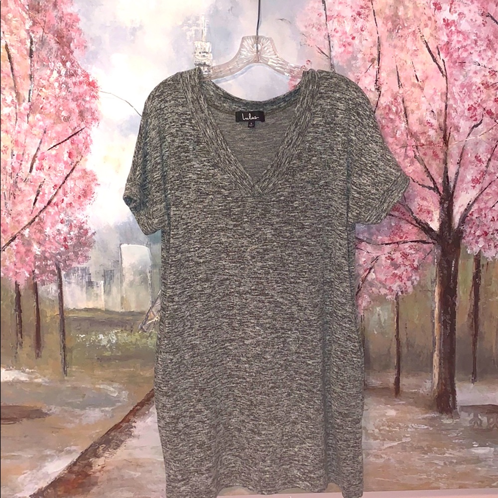 Lulu’s V-neck Shift Shirt Grey Woman’s Dress with side pockets sz S EUC - Picture 3 of 8